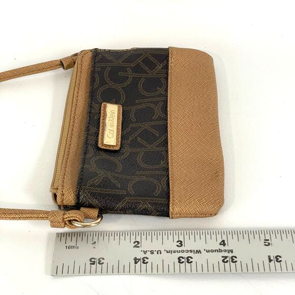CALVIN KLEIN Women's CK Signature Wristlet Clutch Wallet Brown - Picture 2 of 10